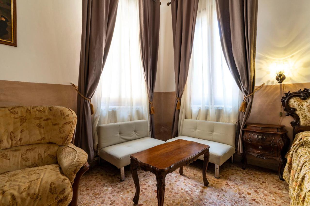 Queen House Venezia Kültér fotó